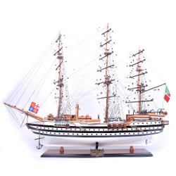 Velier Amerigo Vespucci painted l80 91 x 23 x 87 cm t003